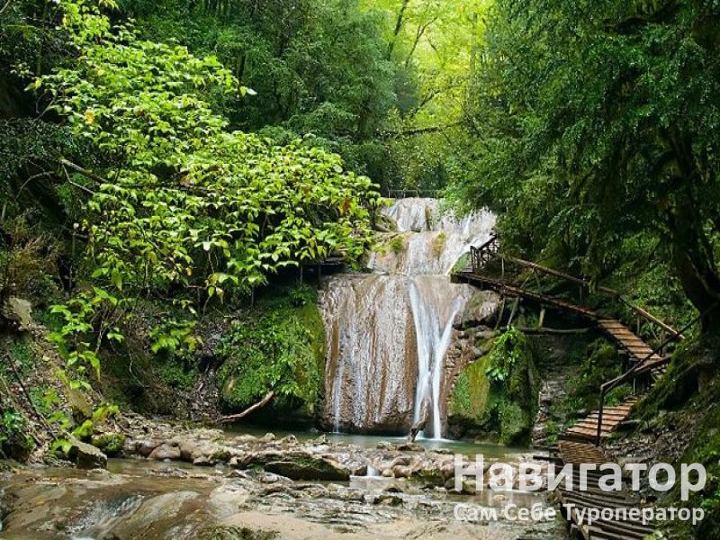 ЛАУРА - гостевой дом в Курортные поселки Лазаревского района