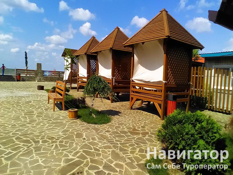 ВОСТОЧНАЯ СКАЗКА - база отдыха в Голубицкая