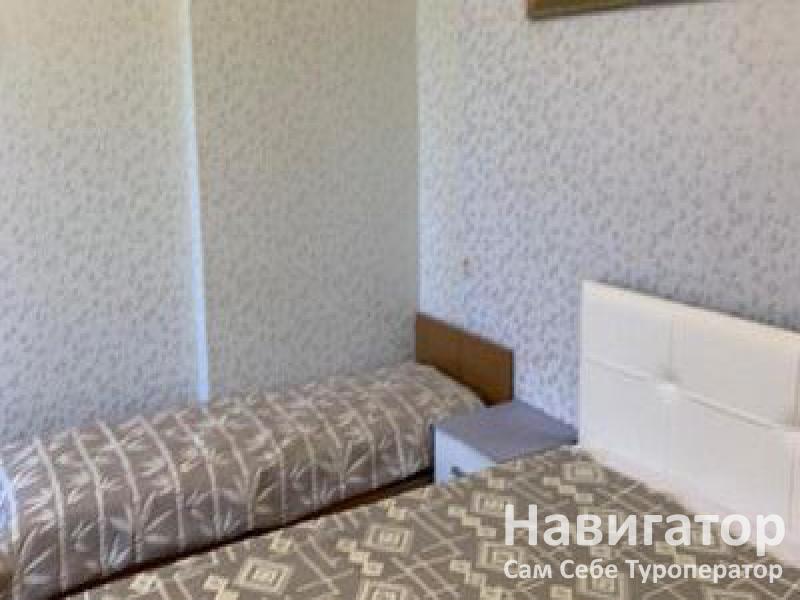 КИПАРИС - гостевой дом в Пицунда