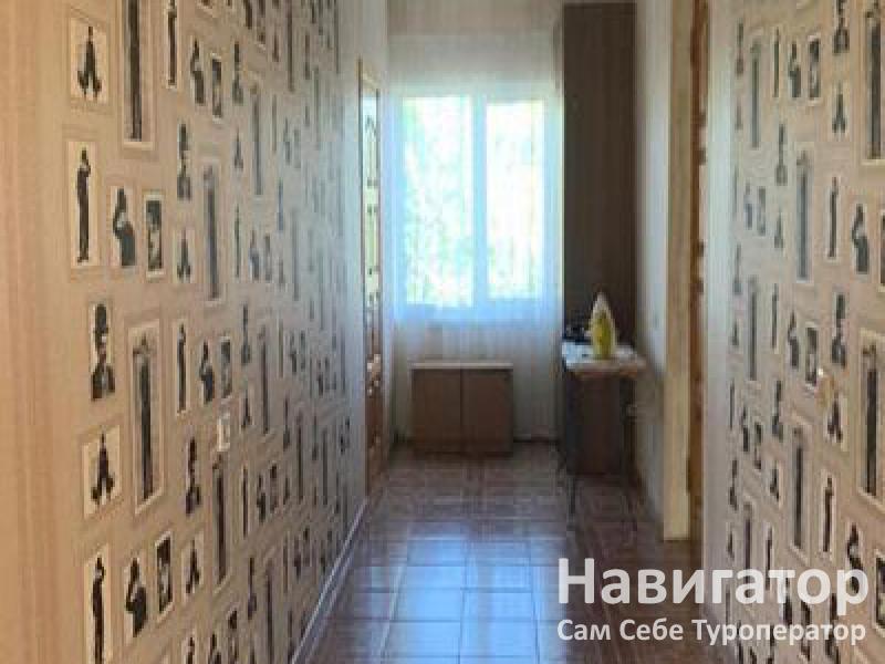 КИПАРИС - гостевой дом в Пицунда