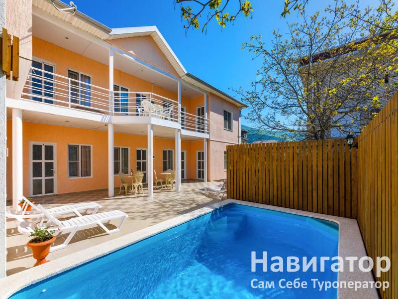 НАТАЛИ - гостевой дом в Кабардинка