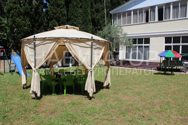 ЦАРСКАЯ АЛЛЕЯ - курортный комплекс в Новый Афон