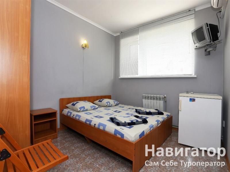 В ГОСТЯХ У ВЕРБЛЮДА - отель в Феодосия