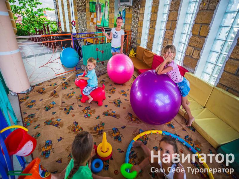 В ГОСТЯХ У ВЕРБЛЮДА - отель в Феодосия