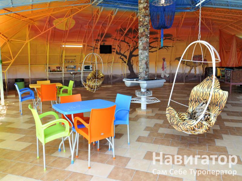 В ГОСТЯХ У ВЕРБЛЮДА - отель в Феодосия