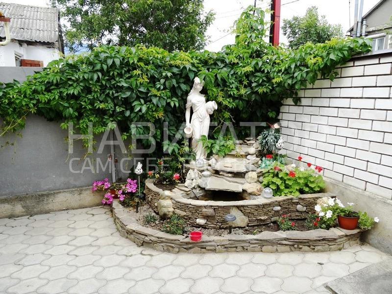 5166 - гостевой дом в Витязево