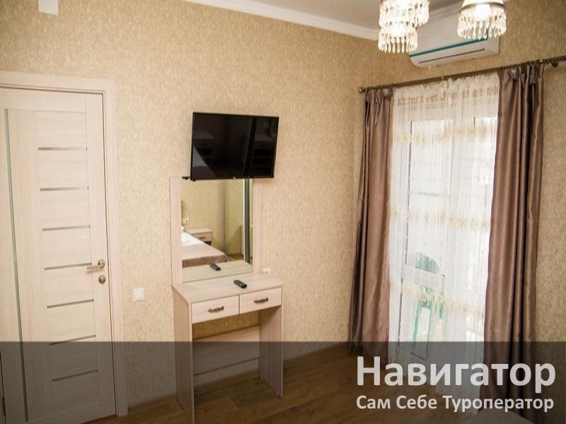 ОТДЫХ У ЛИЗЫ - частный сектор в Витязево