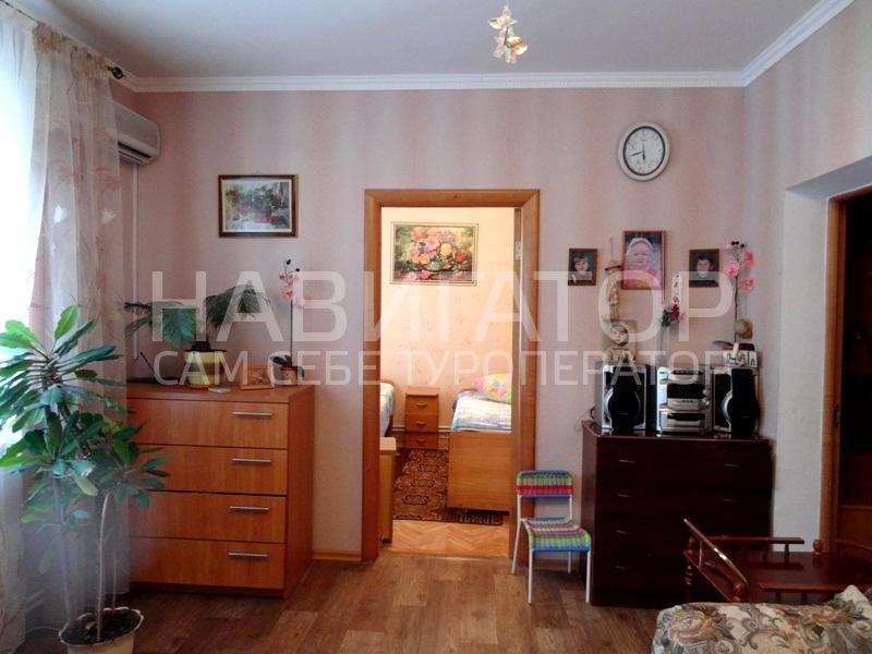 У ЛЮДМИЛЫ - гостевой дом в Анапа