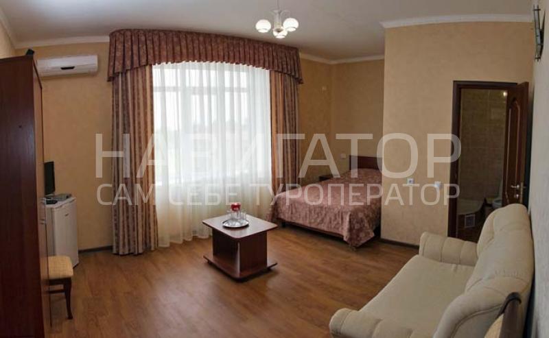 5600 - гостевой дом в Кучугуры