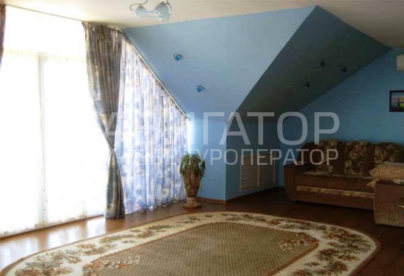 ЗОЛОТОЙ КЛЮЧИК - гостевой дом в Голубицкая