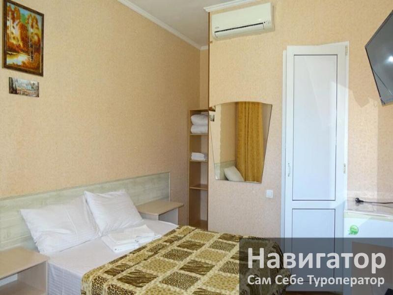 НА ЛЕНИНА 100 гостевой дом в Адлер
