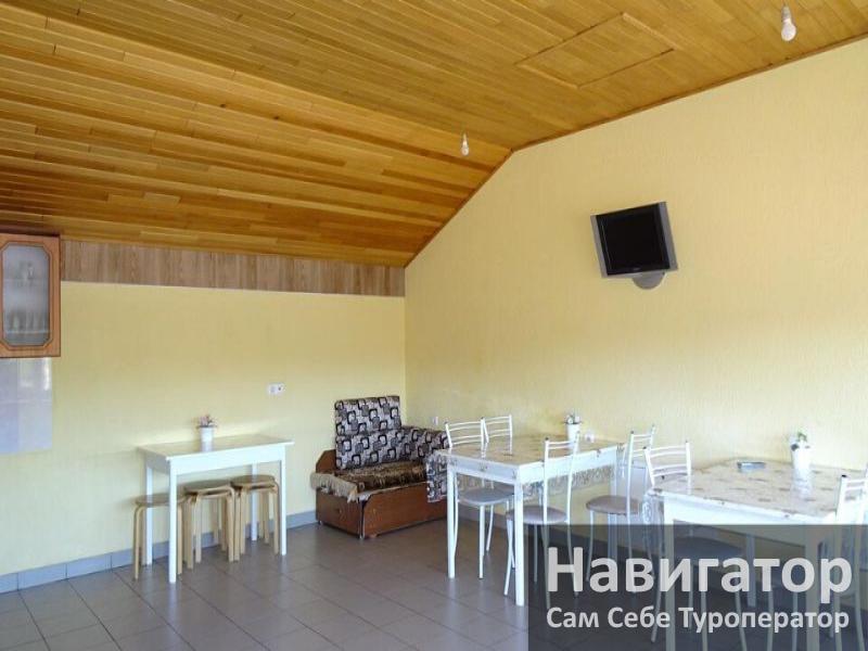 НА ЛЕНИНА 100 гостевой дом в Адлер