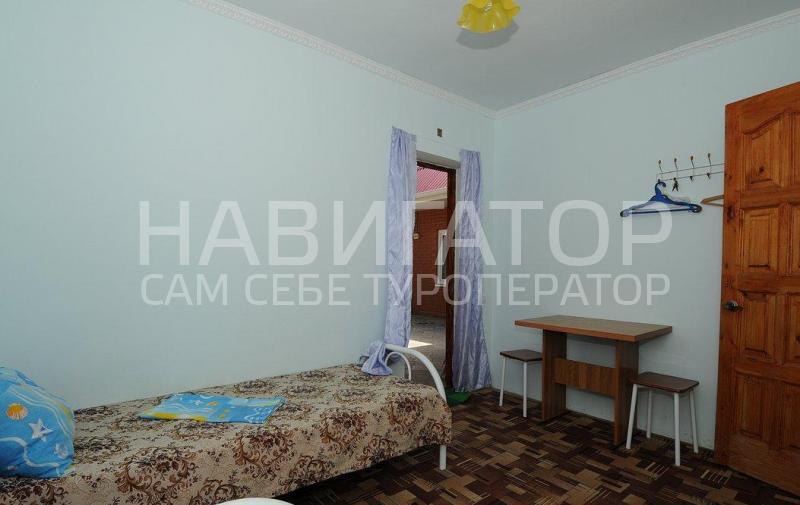 УЮТНЫЙ ДВОРИК - гостевой дом в Кучугуры