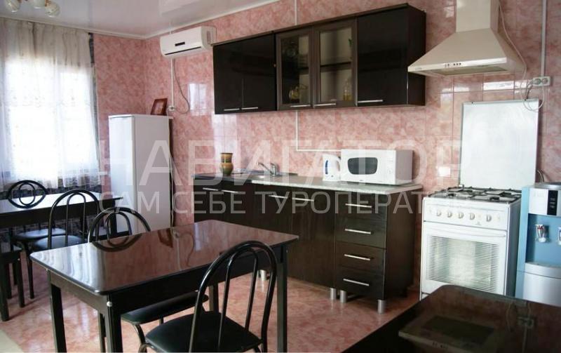 5799 - гостевой дом в Кучугуры