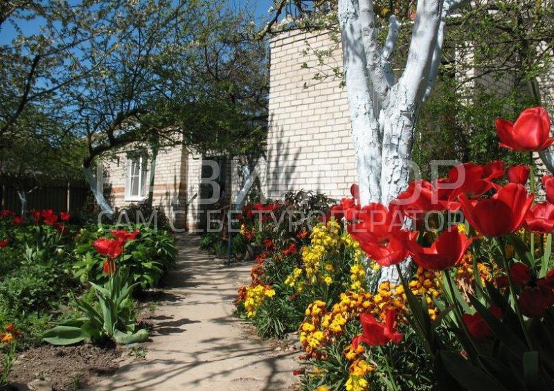 5800 - гостевой дом в Кучугуры