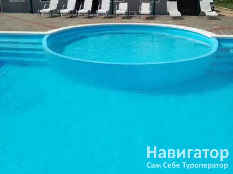 ЛОТОС - база отдыха в Голубицкая