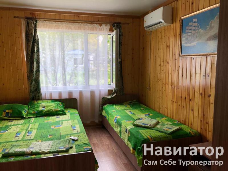 ЛОТОС - база отдыха в Голубицкая