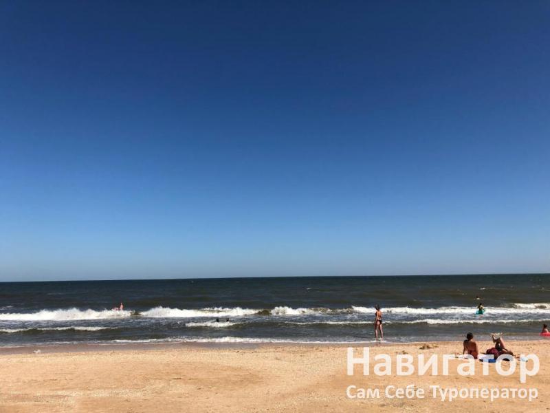 ЛОТОС - база отдыха в Голубицкая