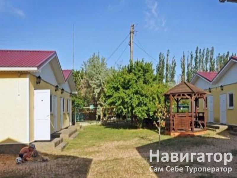 ГИДРОСТРОИТЕЛЬ - база отдыха в Голубицкая