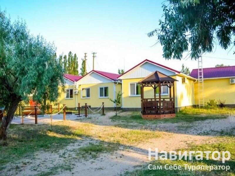 ГИДРОСТРОИТЕЛЬ - база отдыха в Голубицкая