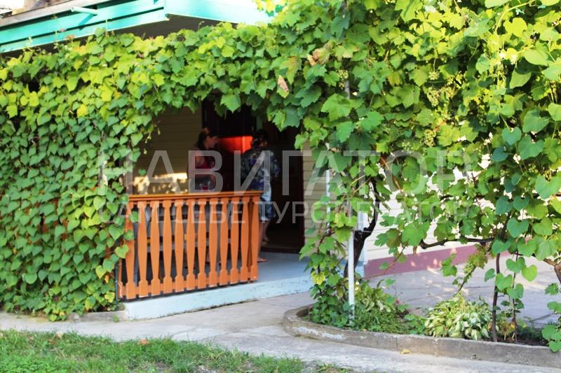 ПЯТЬ БАКСОВ - гостевой дом в пос. Новомихайловский ПЯТЬ БАКСОВ - гостевой дом в пос. Новомихайловский