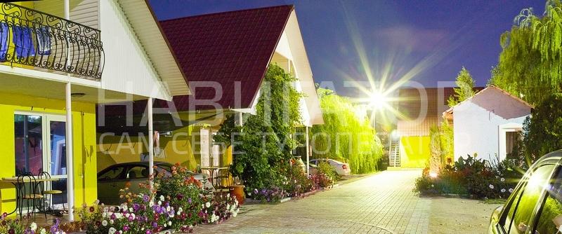 ЗАПОРОЖСКАЯ СЕЧЬ - база отдыха в Феодосия