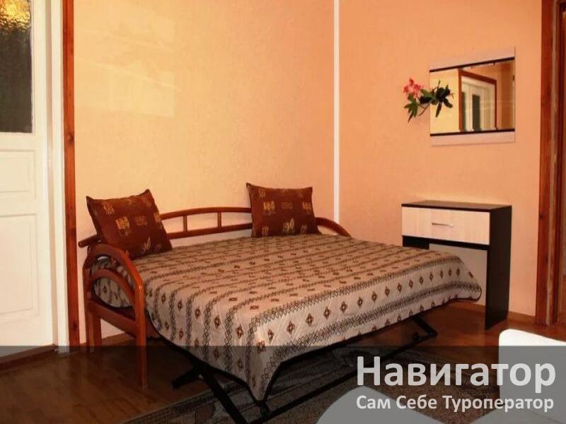 РАДМИР - гостевой дом в Алупка