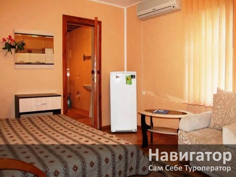РАДМИР - гостевой дом в Алупка