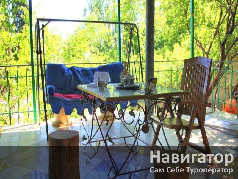 РАДМИР - гостевой дом в Алупка
