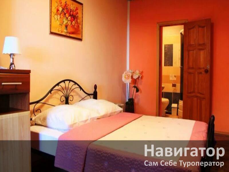 РАДМИР - гостевой дом в Алупка