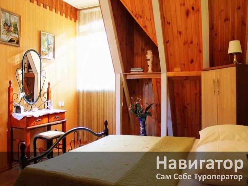РАДМИР - гостевой дом в Алупка