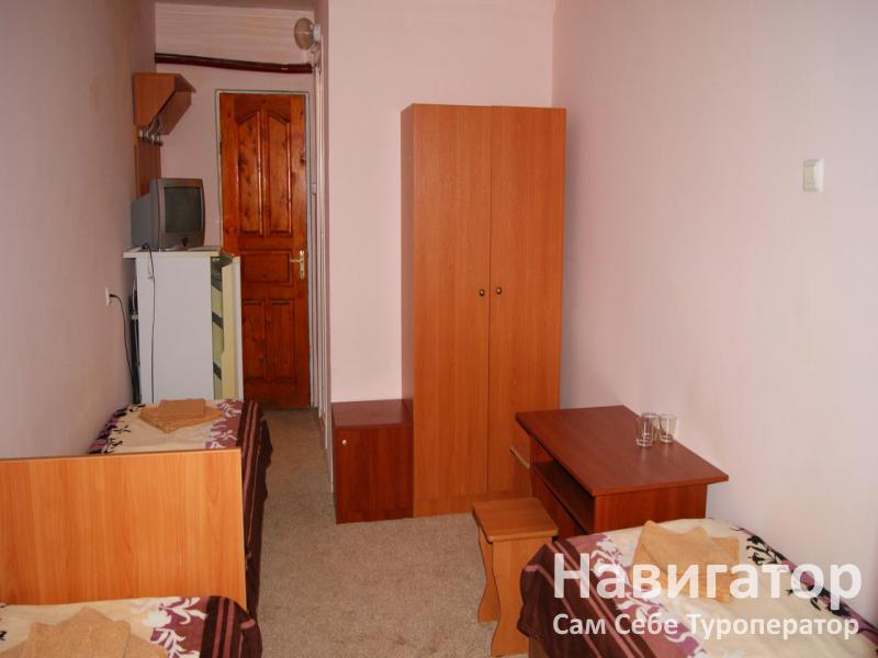 СОЛНЕЧНЫЙ БЕРЕГ - база отдыха (бывшая база отдыха "Гламур") в Лоо