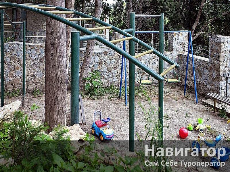 4 СЕЗОНА - отель в Алупка