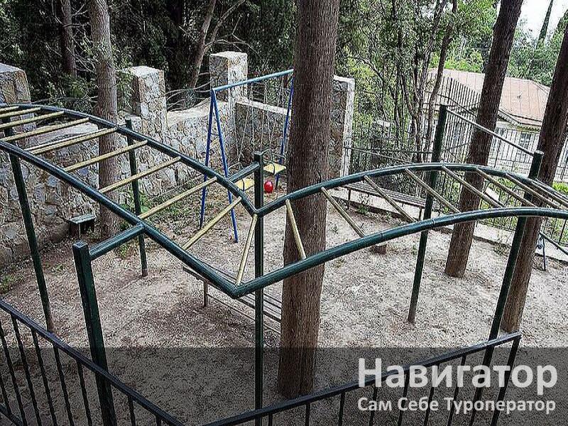 4 СЕЗОНА - отель в Алупка