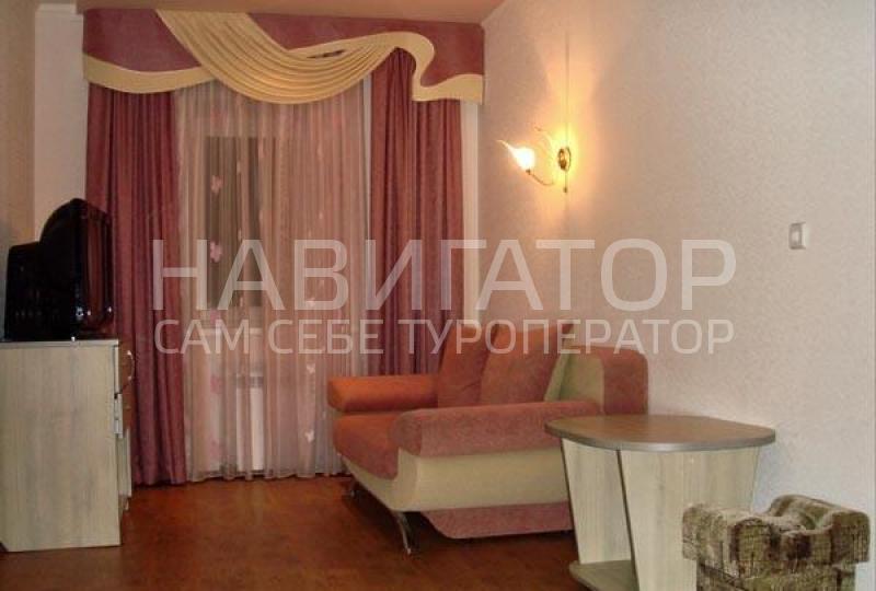 ВЕЛЕС - пансионат в Евпатория