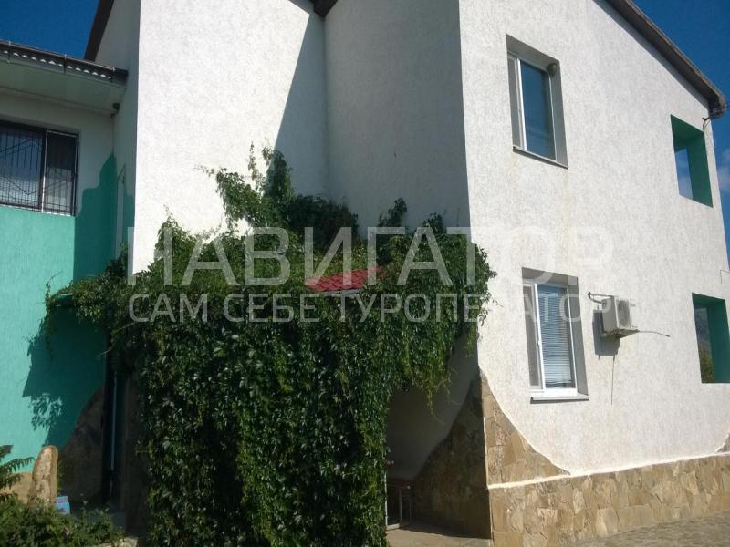 Breeze Guest House Meganom - гостевой дом в Судак