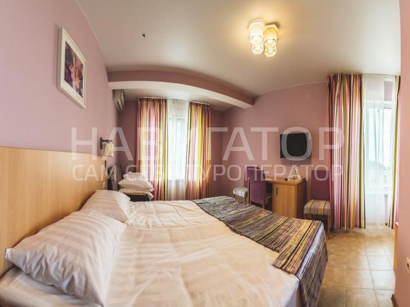 Breeze Guest House Meganom - гостевой дом в Судак
