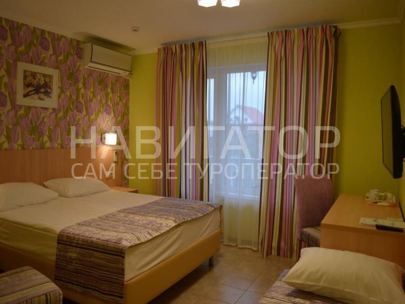 Breeze Guest House Meganom - гостевой дом в Судак