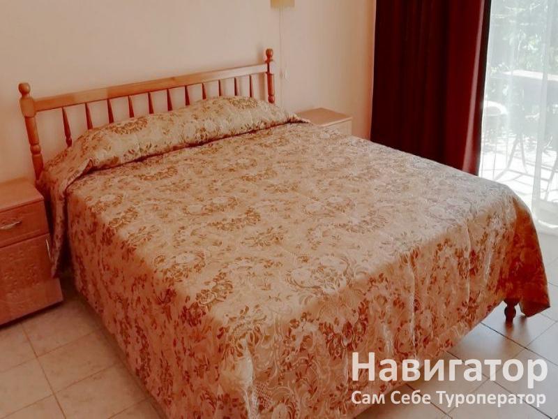 ЛУННЫЙ БРИЗ - пансионат в Керчь