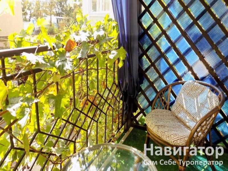 ЛУННЫЙ БРИЗ - пансионат в Керчь