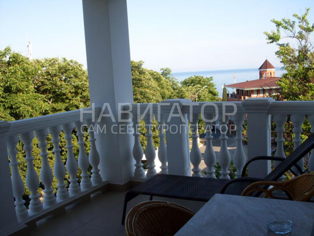 ЛОТОС - гостевой дом в Алушта
