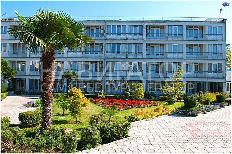 ТОК ВОСХОД - база отдыха в Алушта