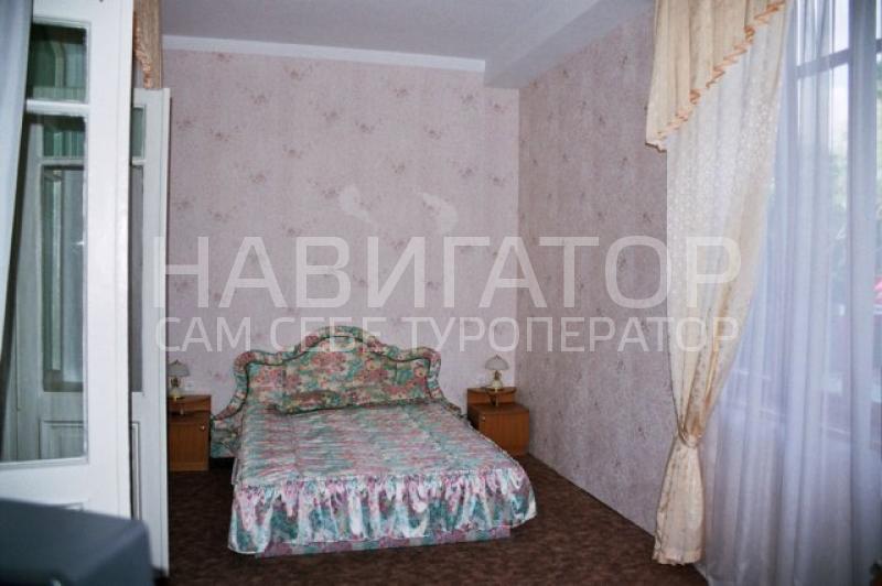 ЗАРЯ - пансионат в Ялта