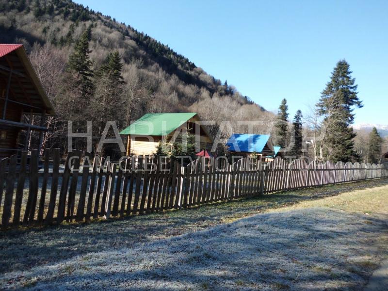 6829 - домики у реки в Гузерипль пос.