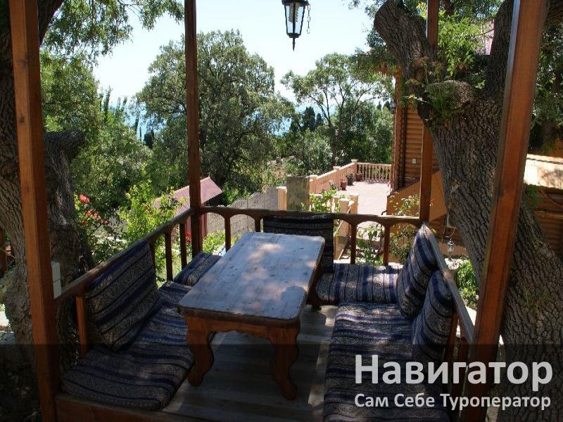 АЛ-ХАЯТ - мини-гостиница в Алупка