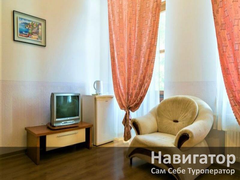 АКВИЛОН - гостиница в Алупка