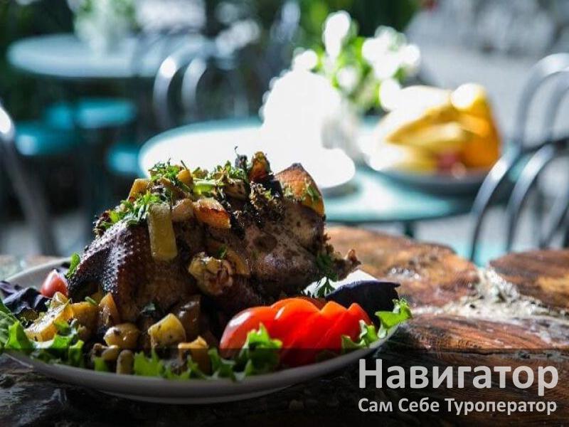 АКВИЛОН - гостиница в Алупка
