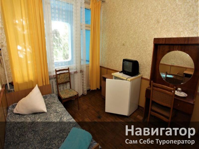 АЛУПКИНСКИЙ ЦВКС - санаторий в Алупка