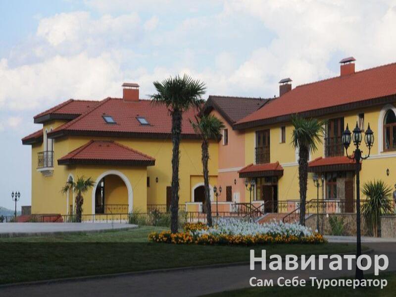 ИСПАНСКАЯ ДЕРЕВНЯ - гостиница в Алупка