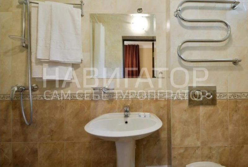 РОМАНОВ - отель в Бытха мкр.
